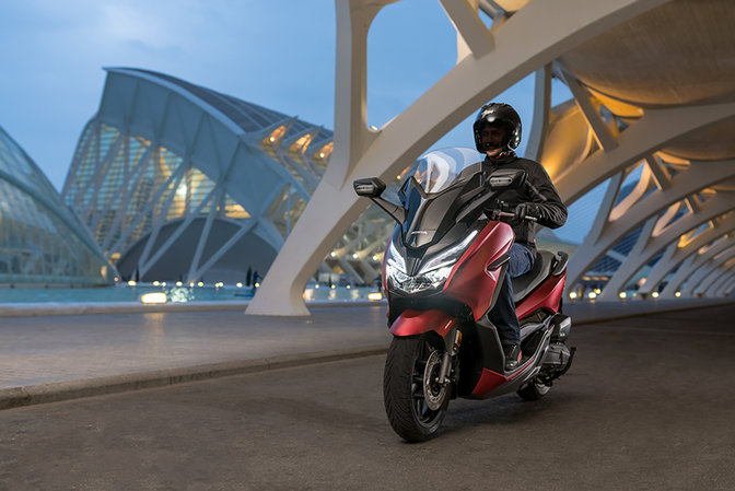 Honda Forza 125