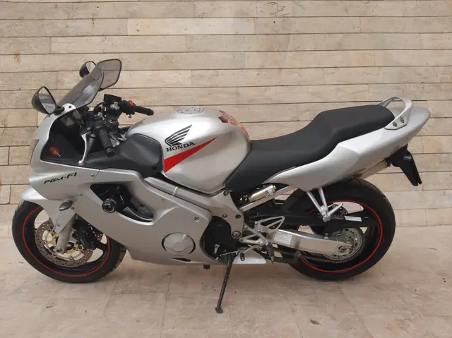 Honda CBR 600 F
