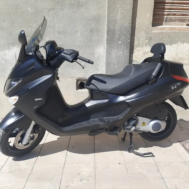 Piaggio X Evo 250 ie