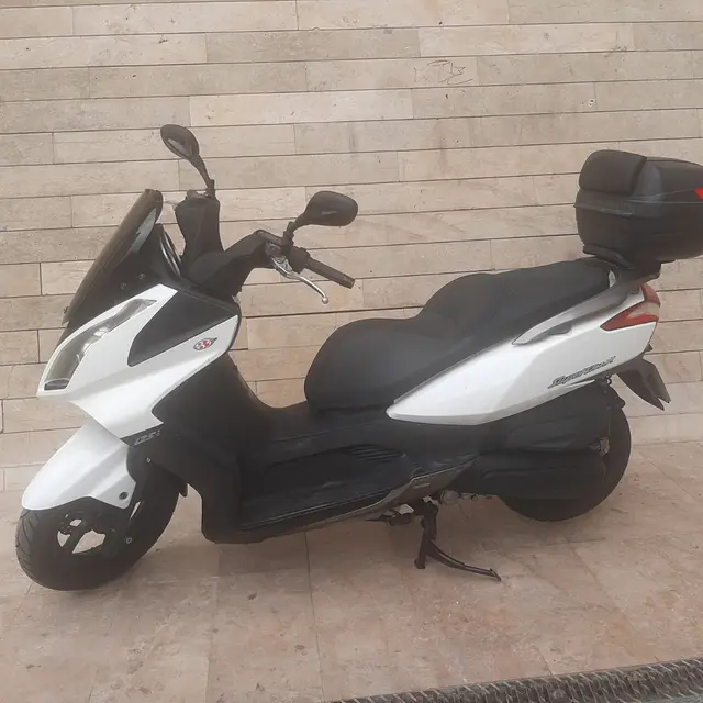 Kymco Superdink 125