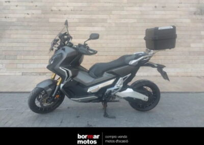HONDA X-ADV 750