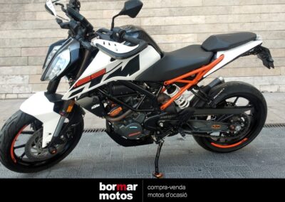 KTM DUKE 125