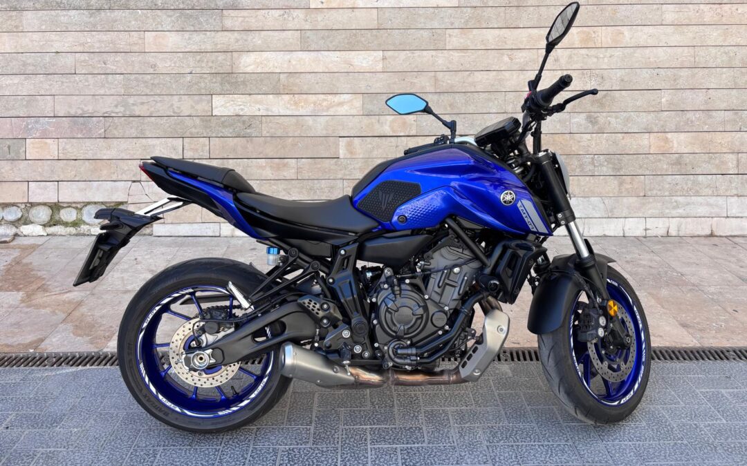 YAMAHA MT07