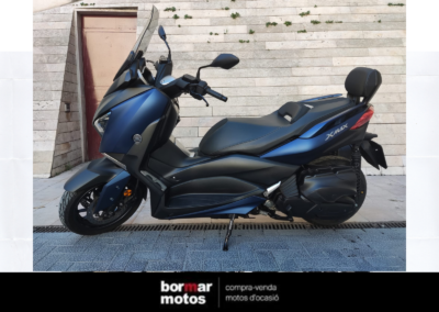 YAMAHA X-MAX 400