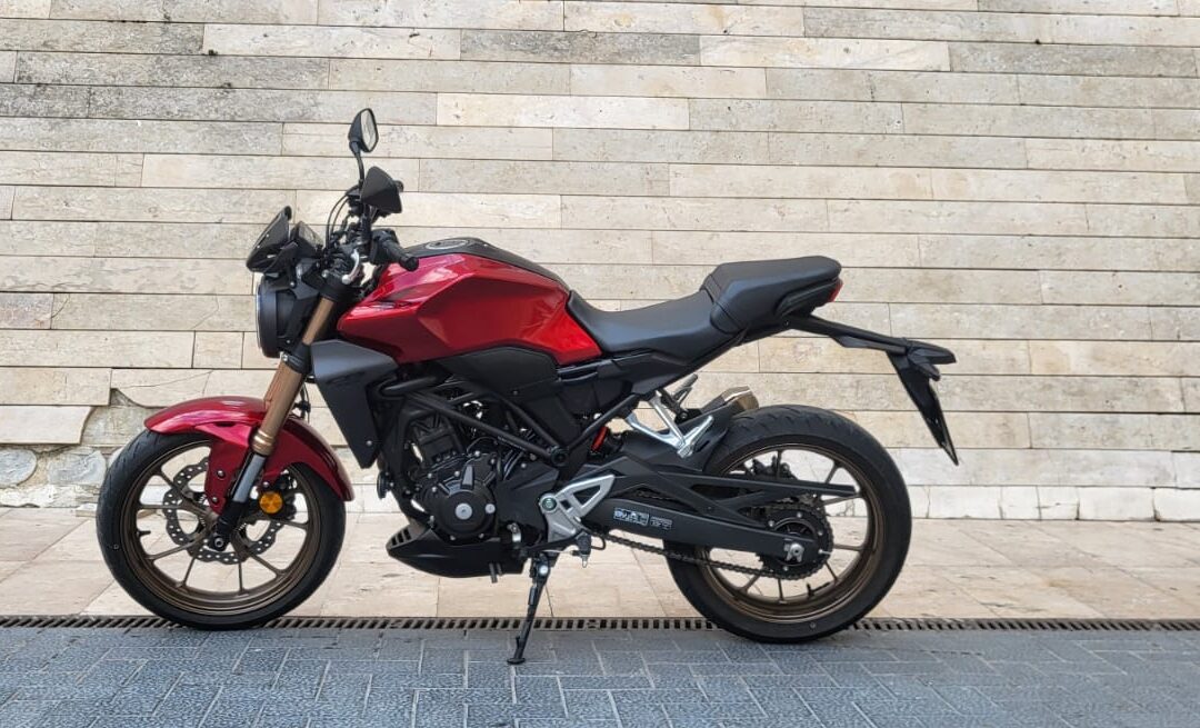 HONDA CB300R