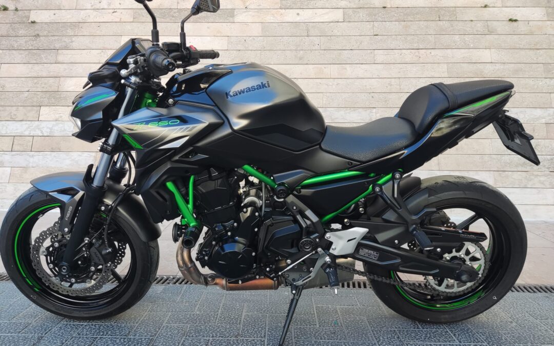 KAWASAKI Z650
