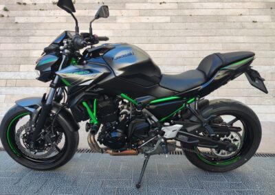 KAWASAKI Z650 A2