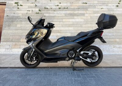 YAMAHA T-MAX 500
