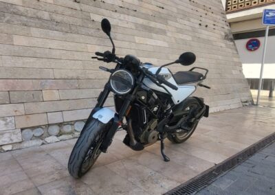 HUSQVARNA SVARTPILEN 401