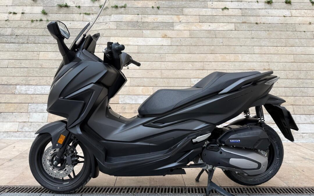 HONDA FORZA 125