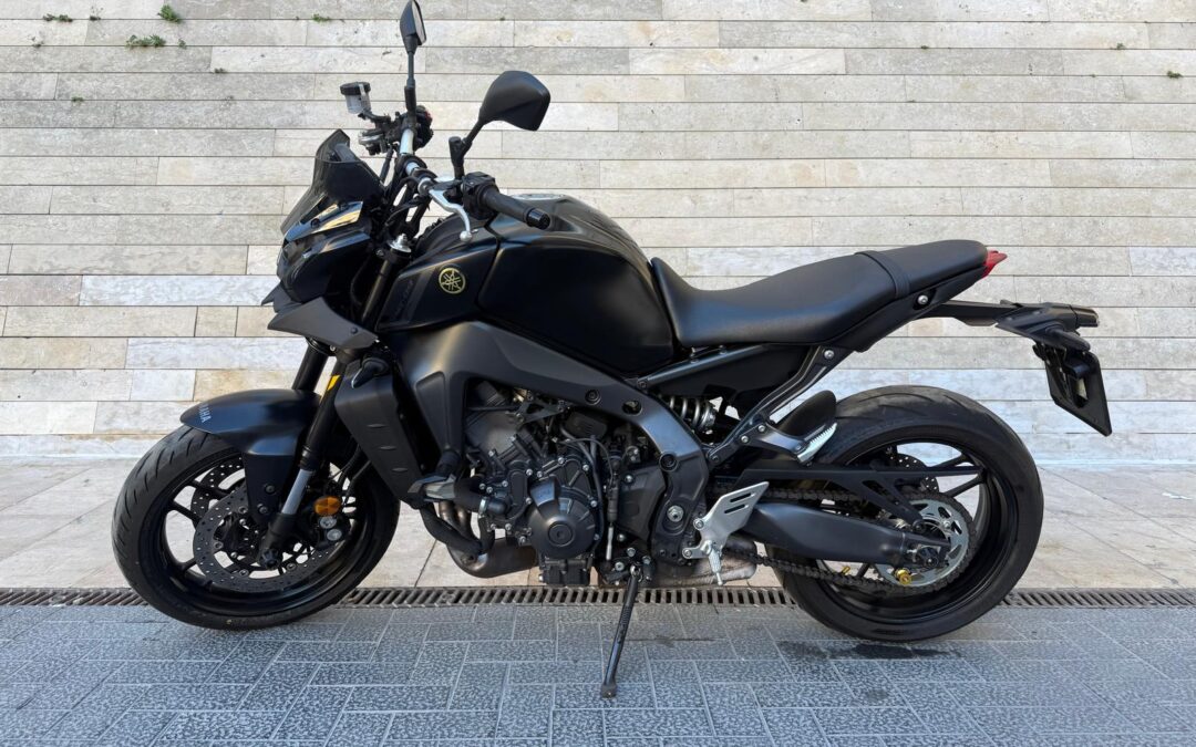 YAMAHA MT09 -A2-