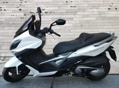 KYMCO XCITING 400i