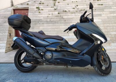 YAMAHA T-MAX 500