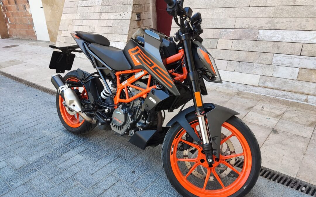 KTM DUKE 125