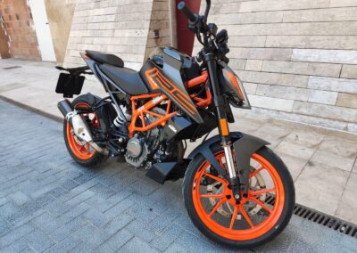 KTM DUKE 125