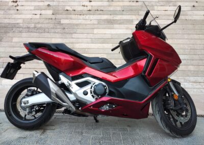 HONDA FORZA 750